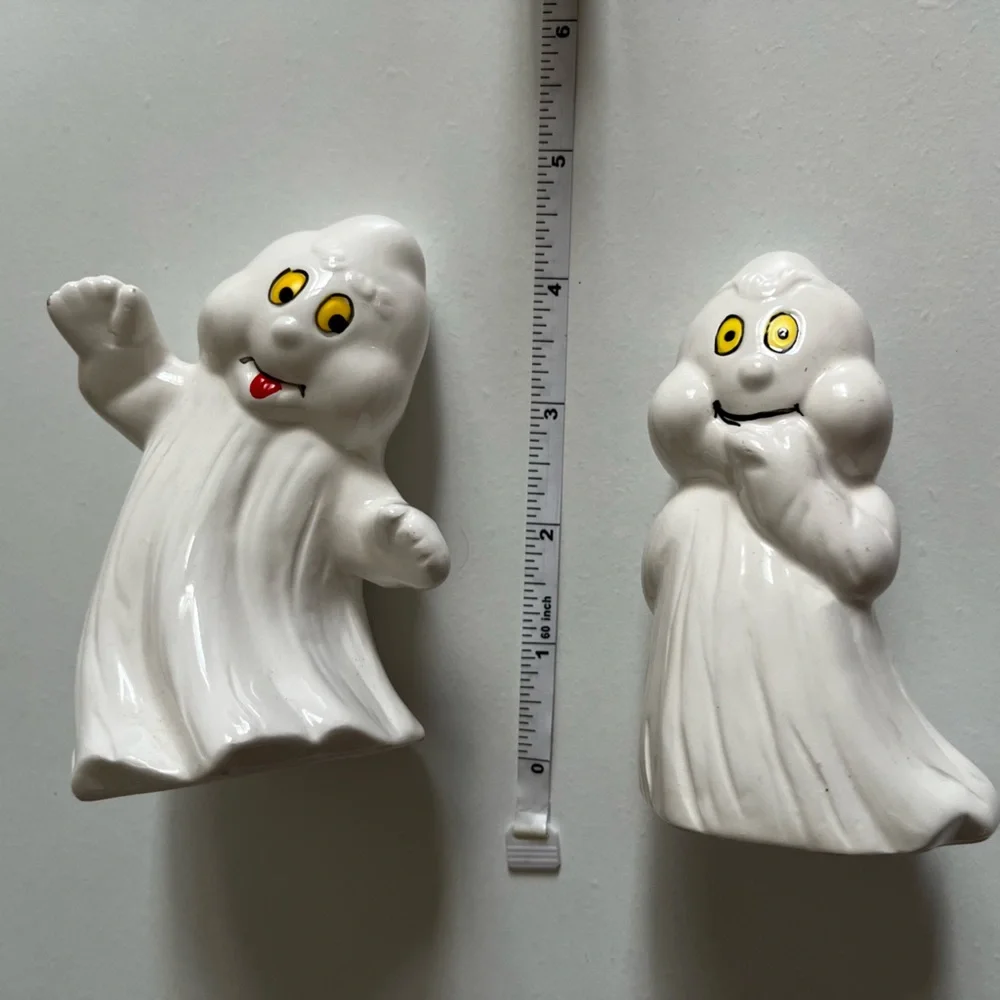 Vintage Hallmark Small Ceramic Ghosts Halloween Figurine 4